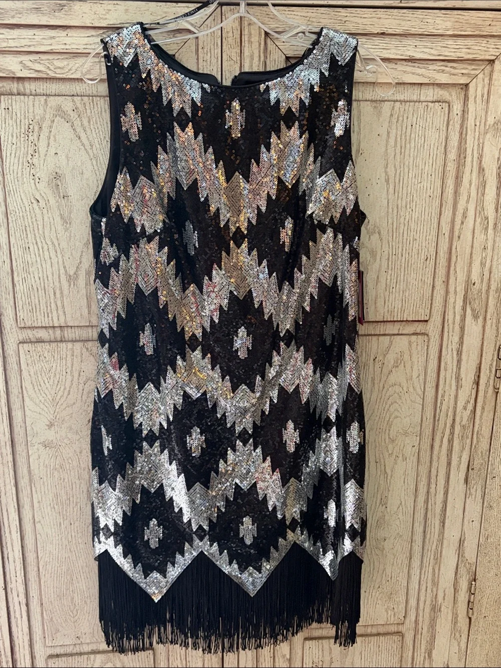 Vince Camuto Black and silver Sequin Cocktail dress with fringe bottom. NWT - Picture 1 of 8